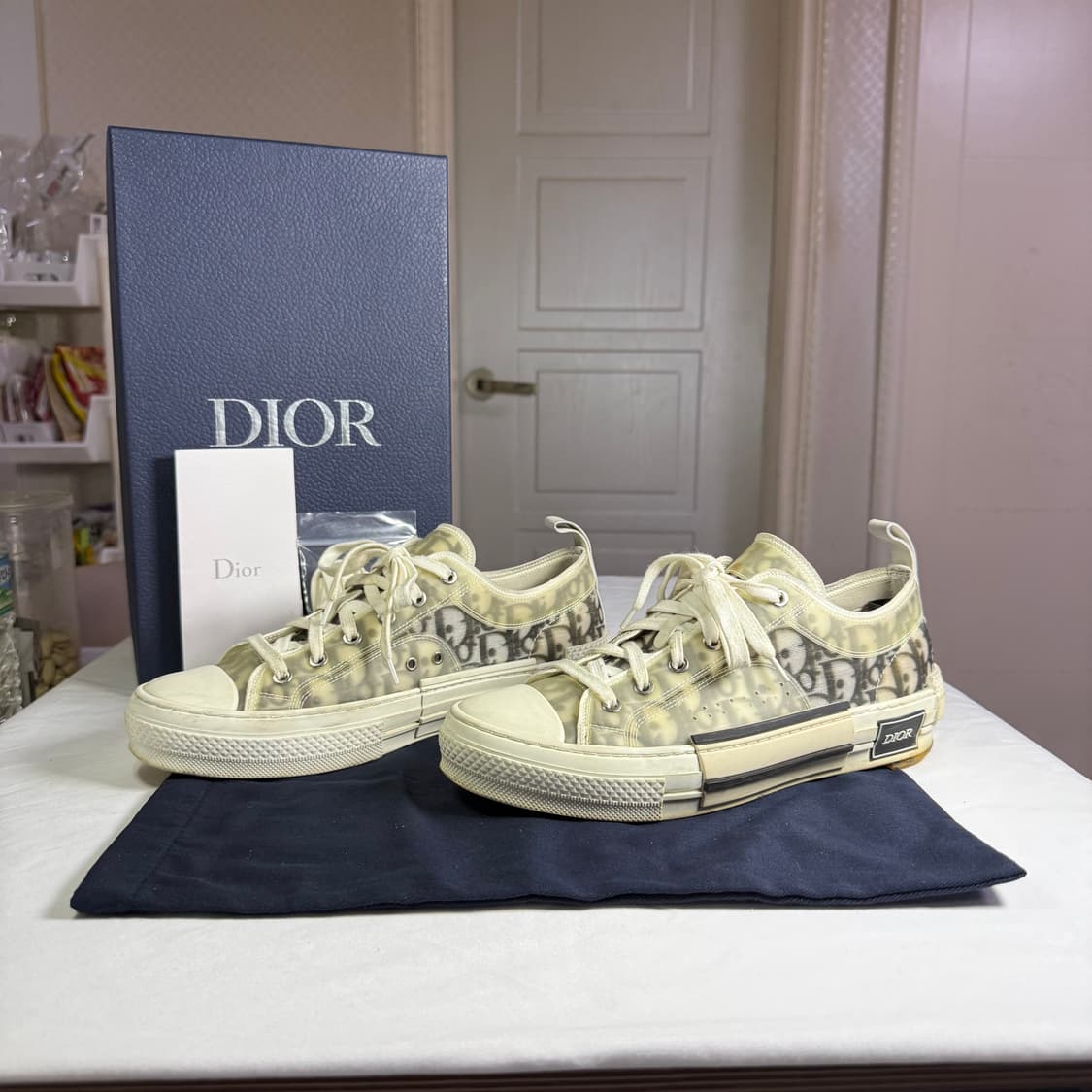 디올 B23 오블리크 캔버스 로우 스니커즈 상품이미지1