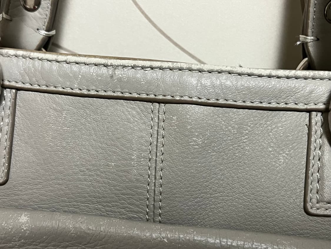 코치 그레이 숄더백 상품이미지6