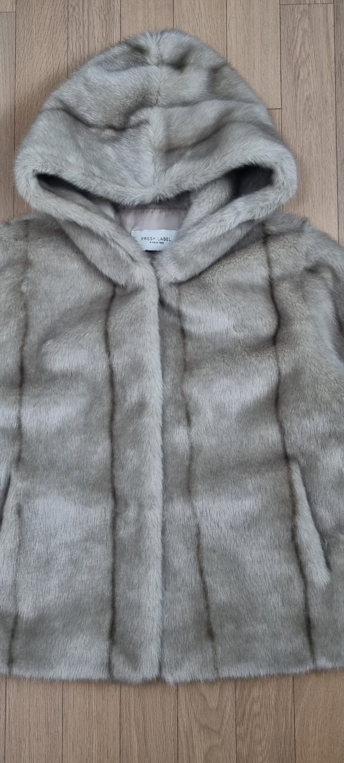 프레쉬라벨 페이크퍼 후드 자켓 Free 상품이미지2