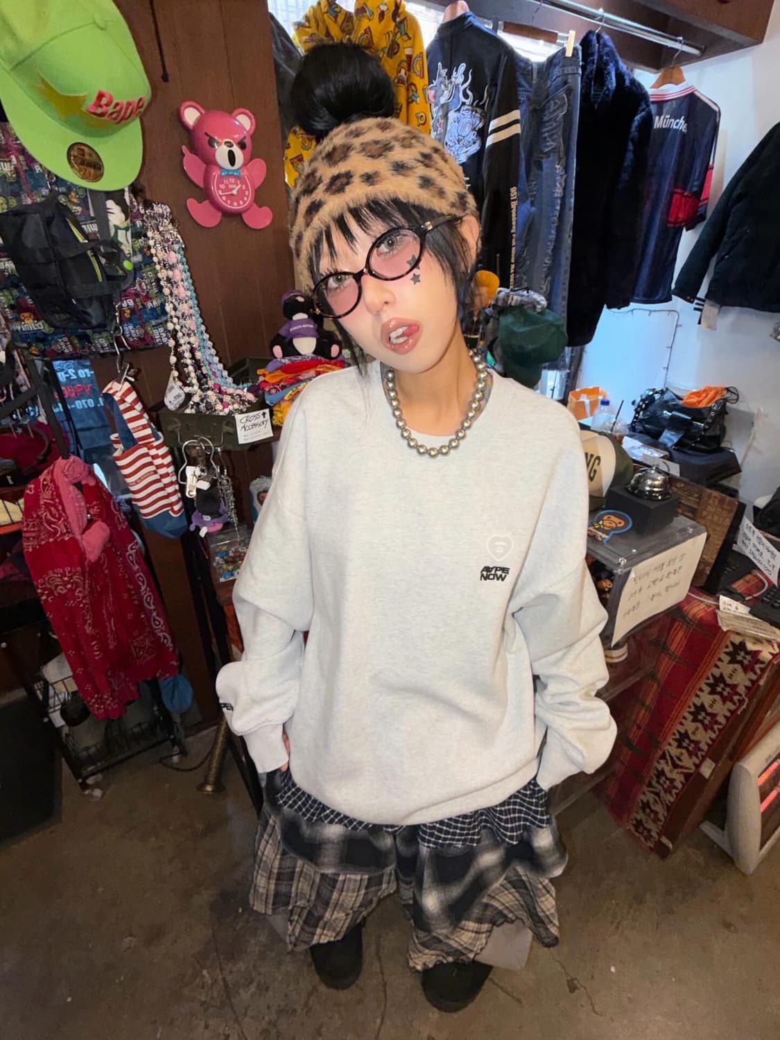 Aape Heart Logo Patch Sweatshirts  상품이미지3