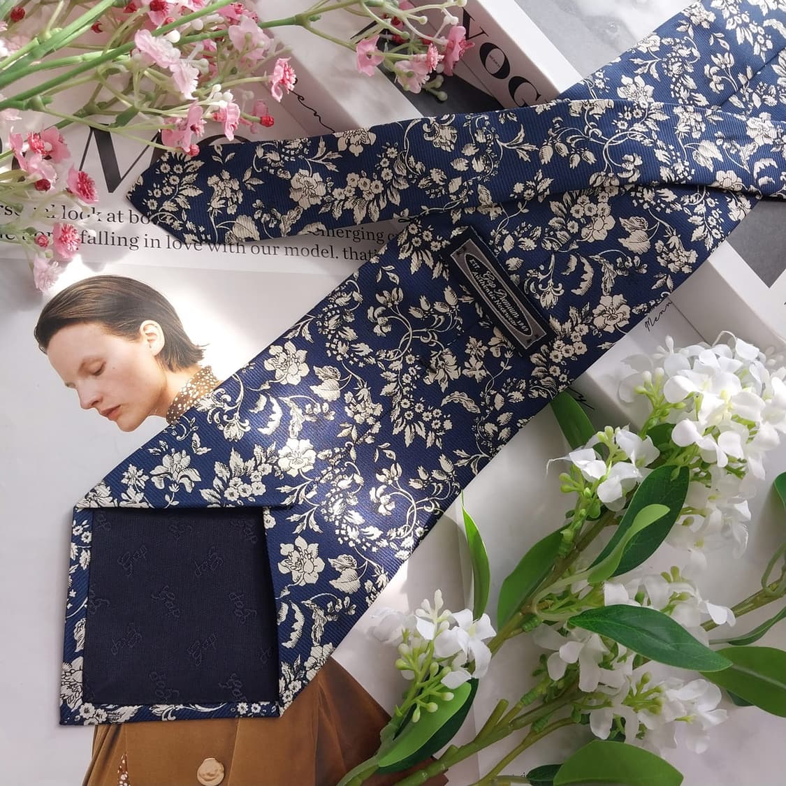 갭 실크 네이비 플라워 패턴 넥타이 10cm A+등급 K2354 상품이미지5