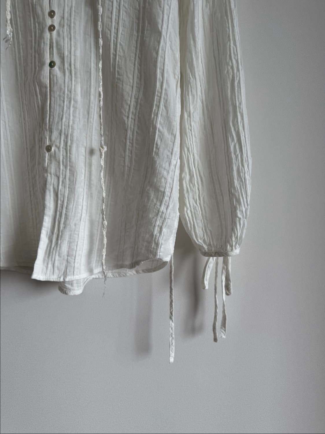 글로니 glowny 화이트 롱슬리브 레이스 블라우스 상품이미지6