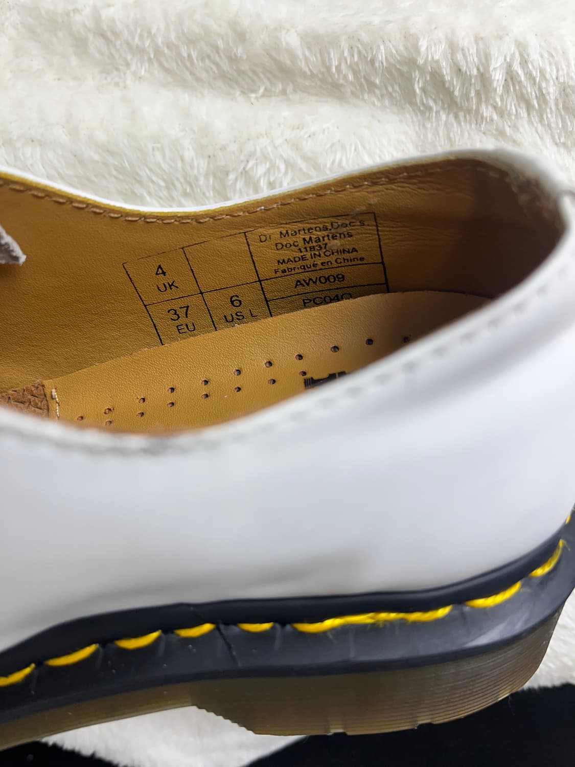[37] 닥터마틴 1461 3홀|| 235-240 상품이미지9