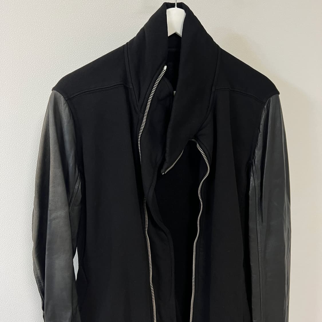 릭오웬스 14FW 다크쉐도우 몰리노 레더 슬리브 사선 자켓 상품이미지4