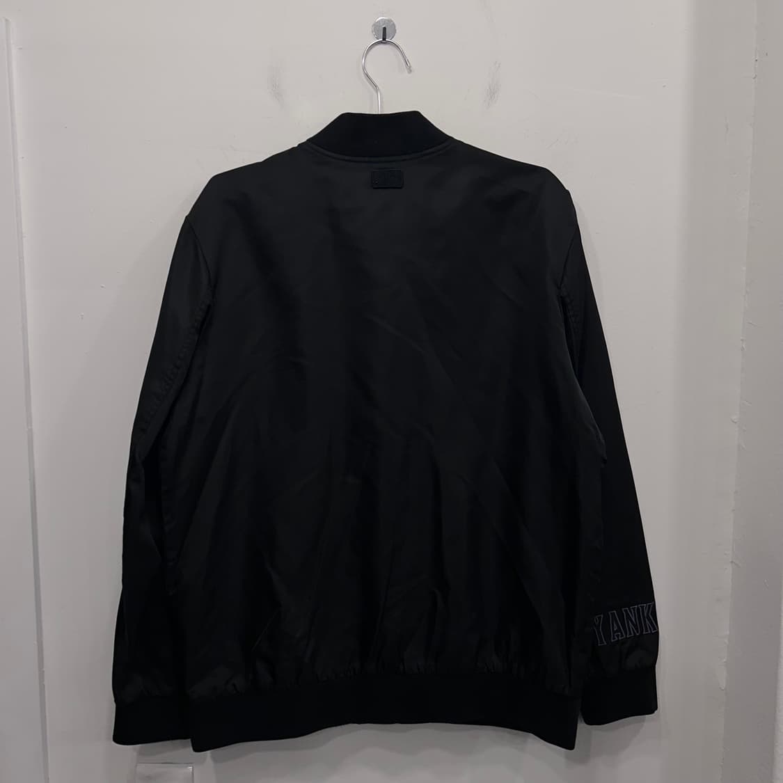 MLB 뉴욕양키스 글로시 나일론 코치자켓 상품이미지5