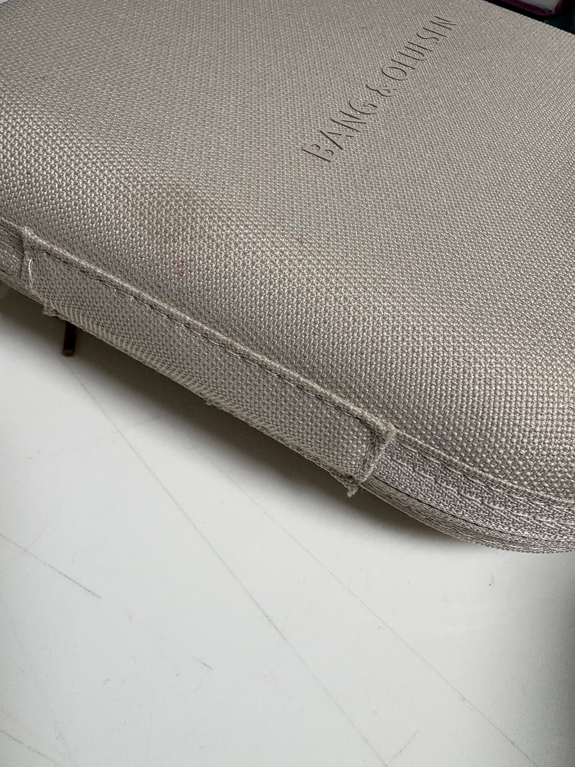 뱅앤올룹슨 HX gold (S급) 상품이미지4