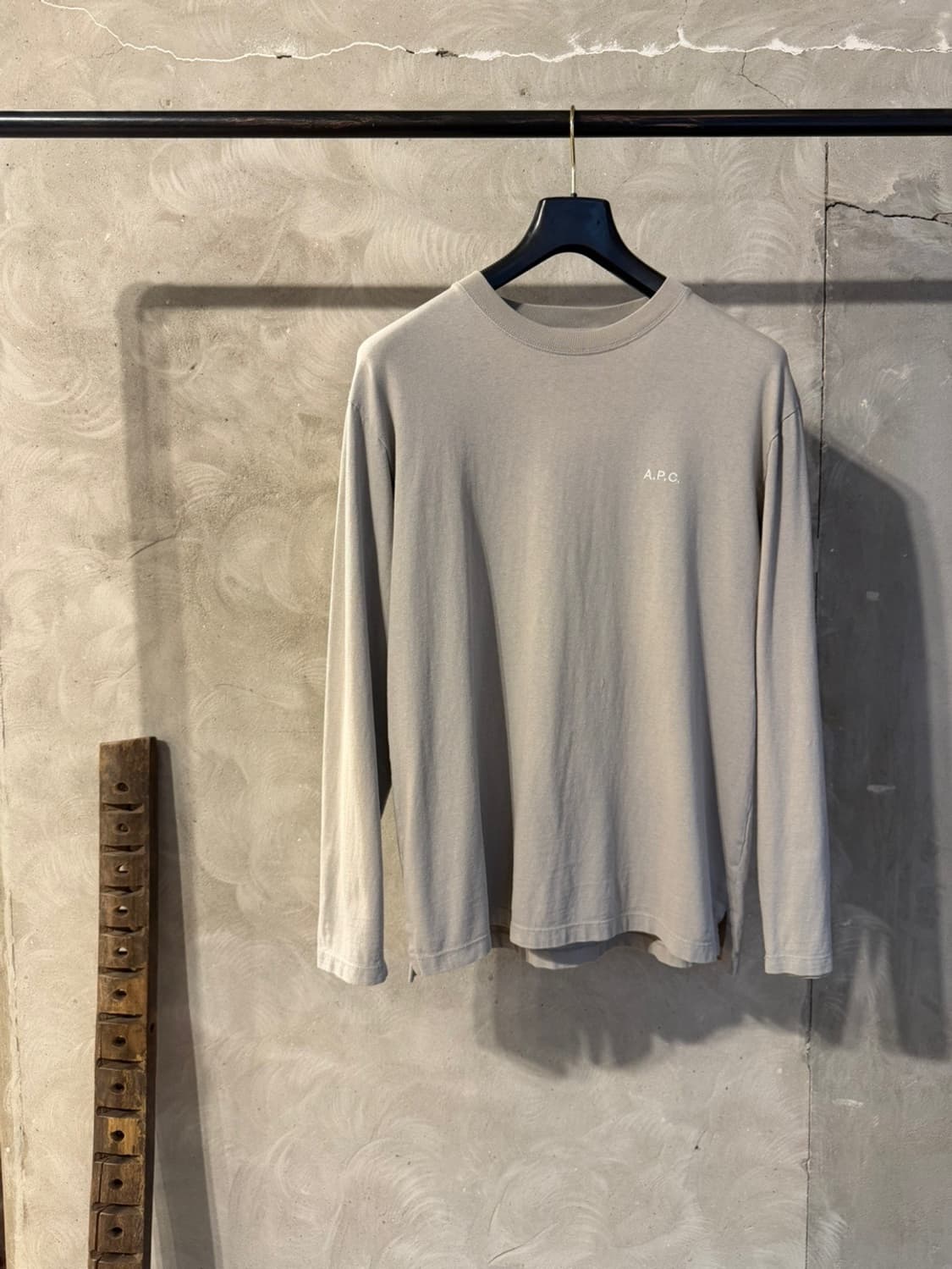 아페쎄 롱슬리브 티셔츠 100 상품이미지1