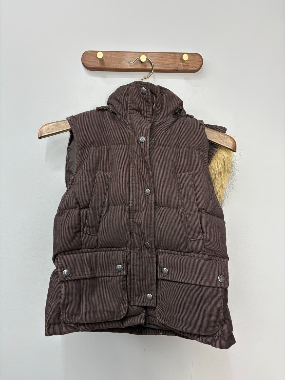 폴로진스컴퍼니 코듀로이 패딩 베스트 (퍼 탈부착 가능) A3102 상품이미지2