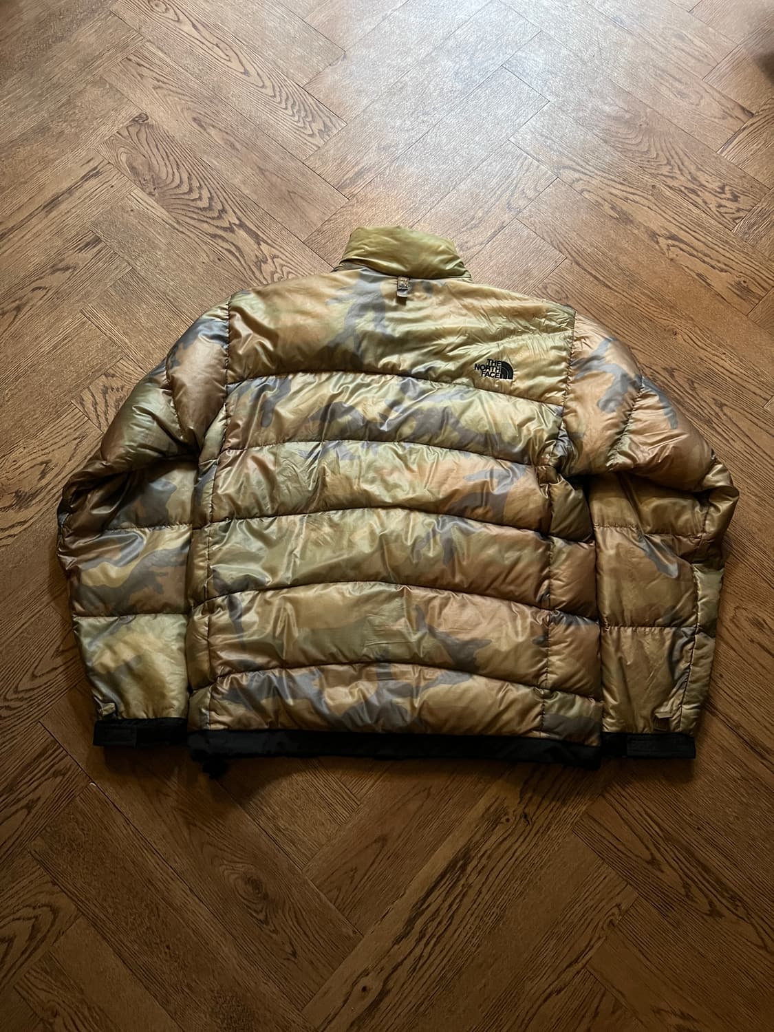 [M]노스페이스 재팬 써밋 아콘 카구아 카모 경량 패딩 상품이미지9