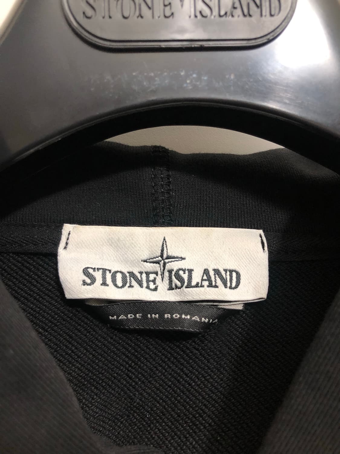 [XL] 스톤아일랜드 와펜 패치 후드 블랙 상품이미지4