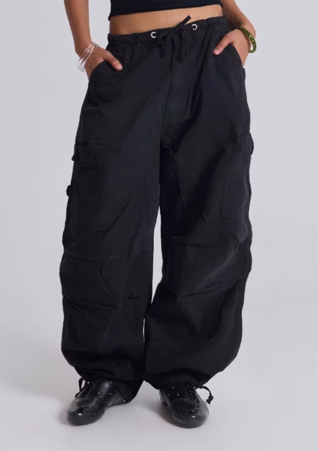 제이디드런던 파라슈트(카즈하 착용)black _S 상품이미지1