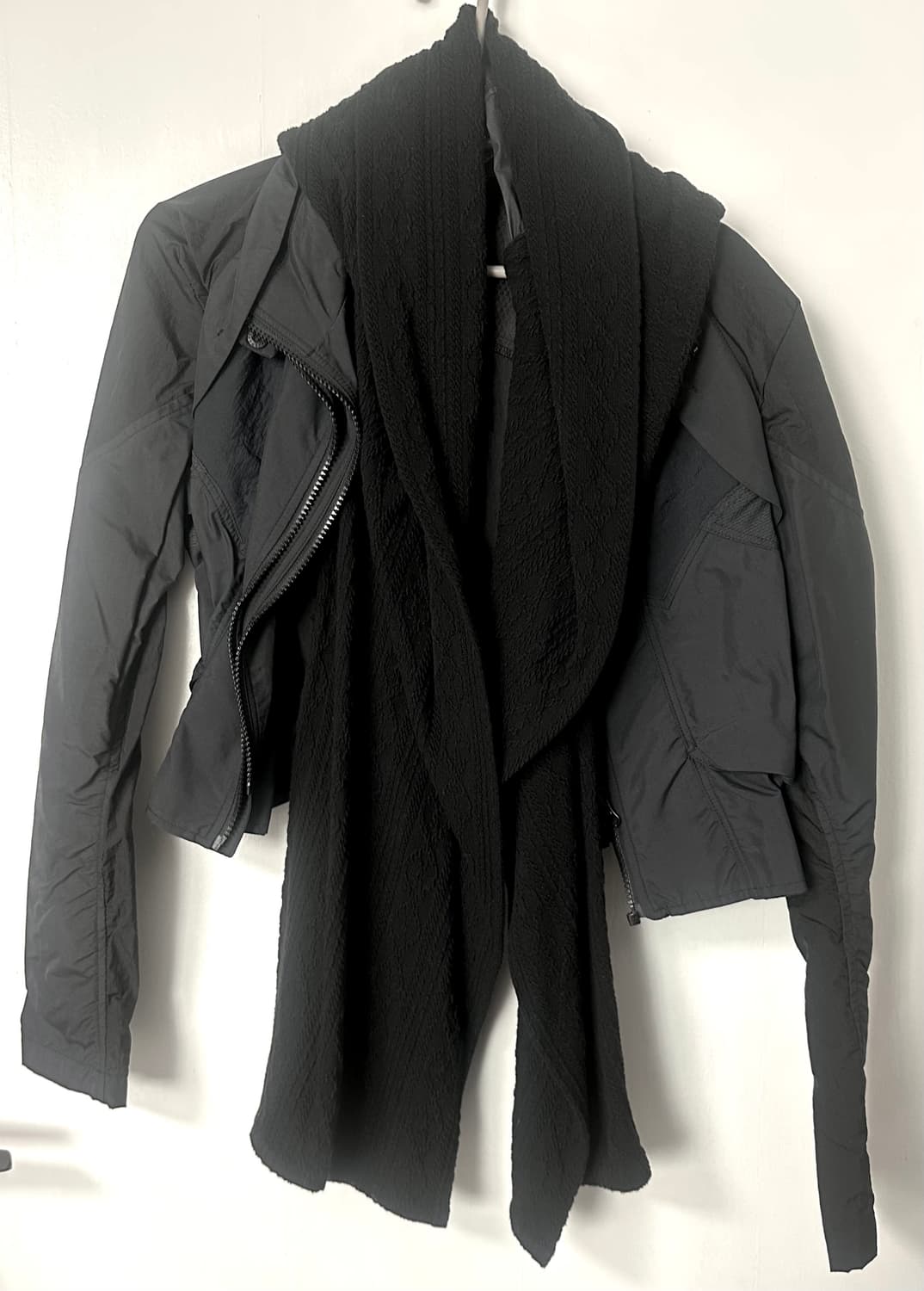 Hyein Seo 혜인서 머플러자켓 상품이미지2