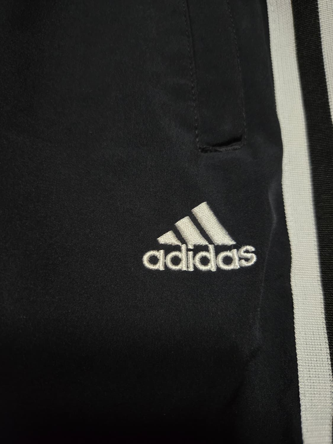 아디다스정품 우먼즈 우븐 쇼츠  삼선 반바지 상품이미지3