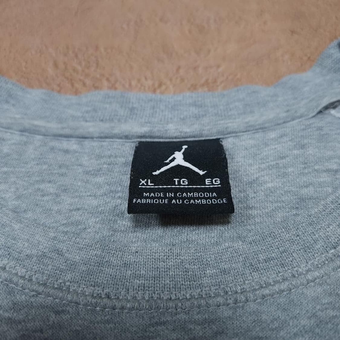 나이키 에어 조던 그레이 기모 맨투맨 상품이미지4