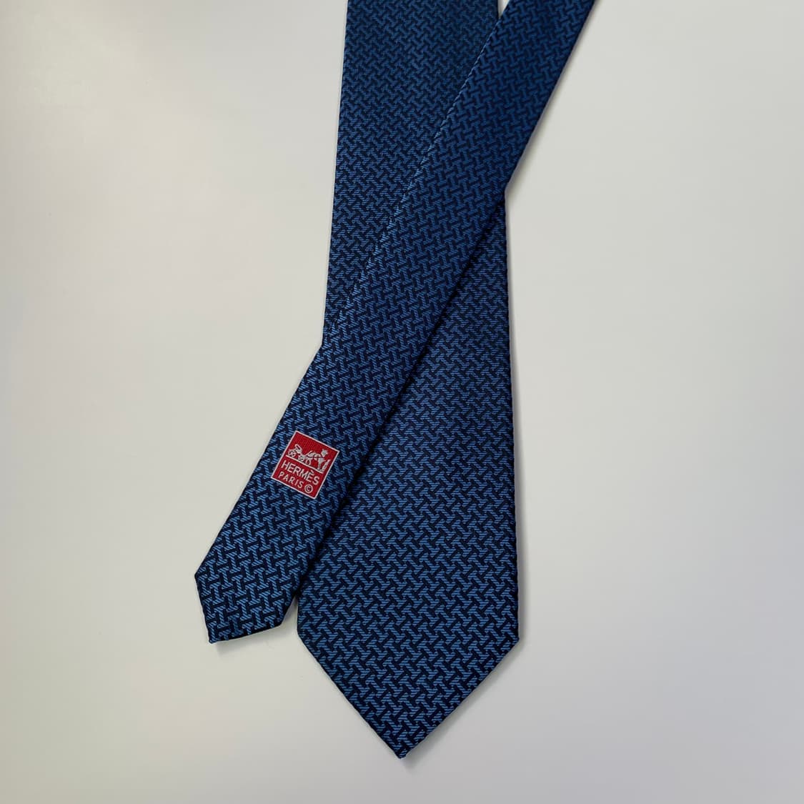 에르메스(HERMES) H로고 모노그램 명품넥타이 A-A+등급 8cm 상품이미지4