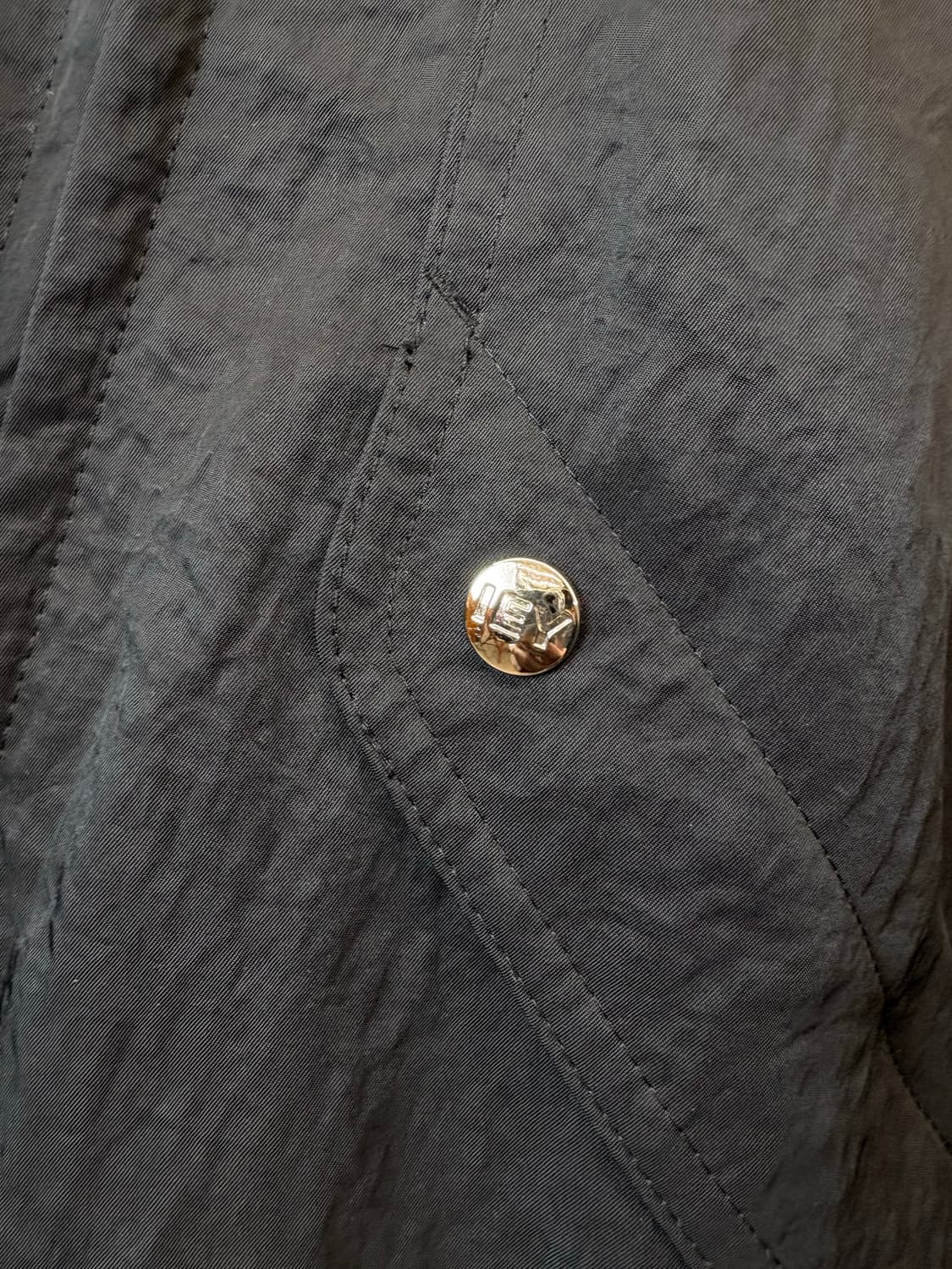 IEY 이에이 와이어 카라 오버사이즈 점퍼 블랙 상품이미지5