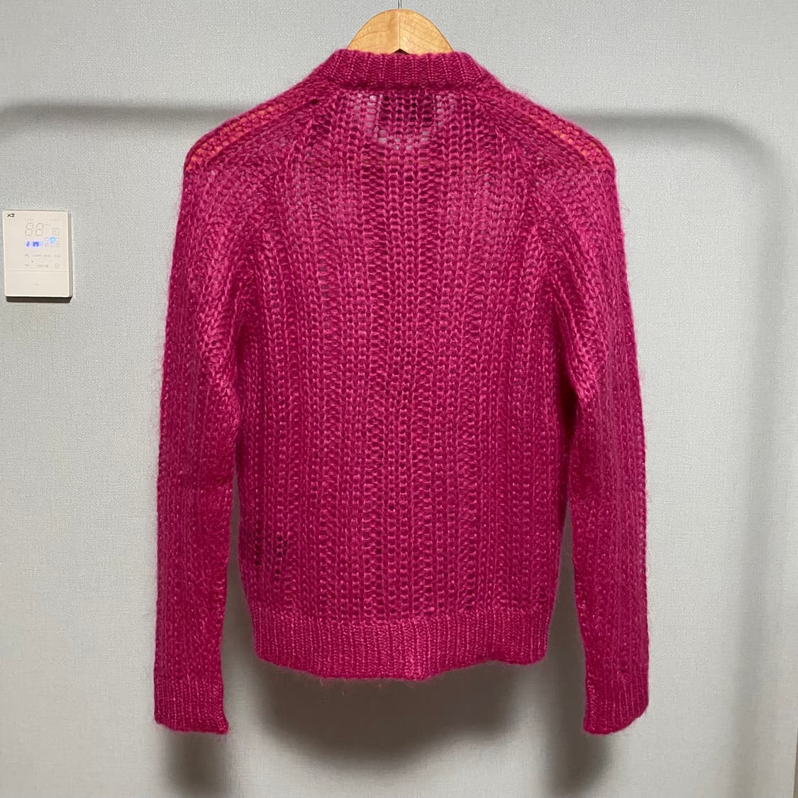 [46] 프라다 가디건 니트 스웨터 핑크 상품이미지2