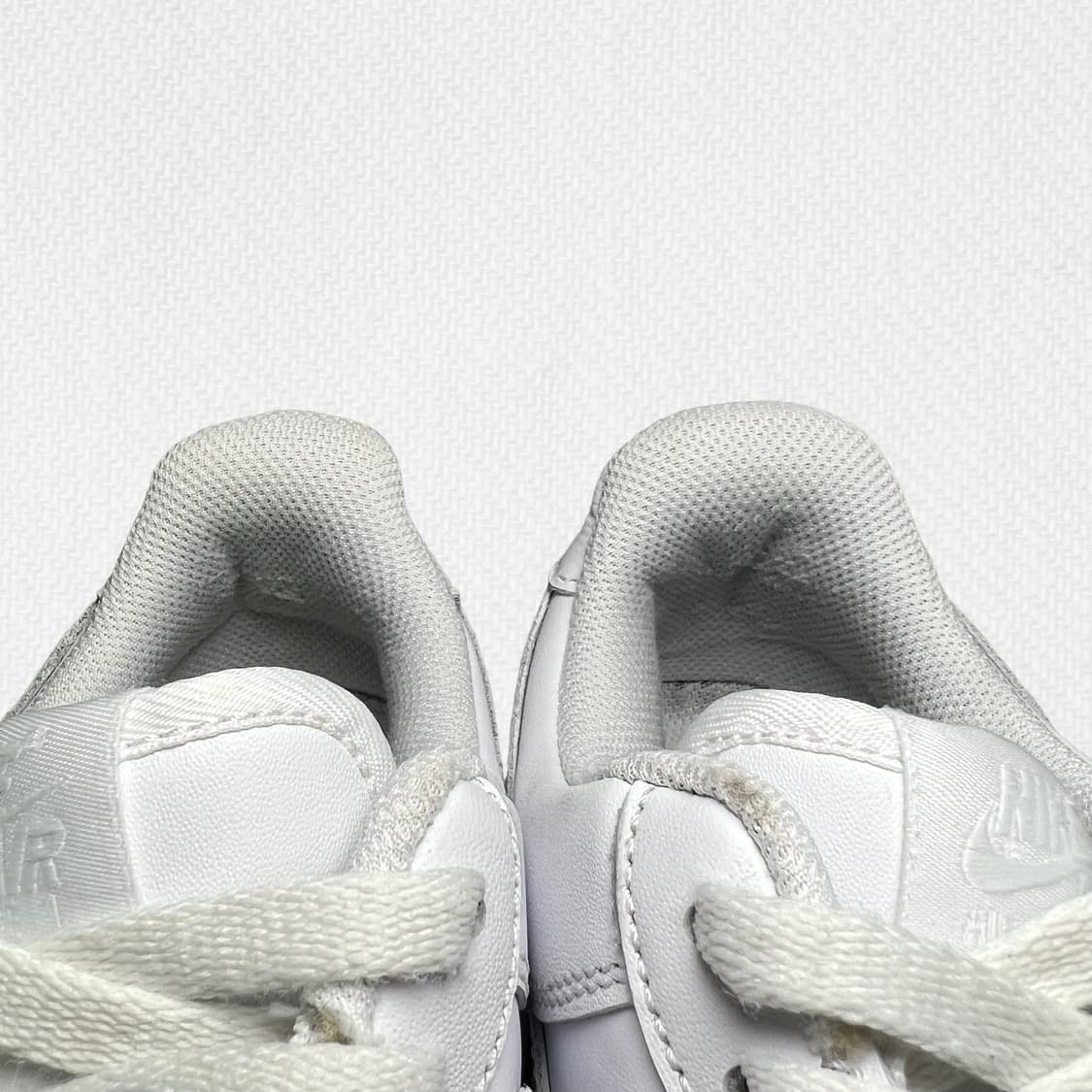 250 나이키 에어포스1 로우 화이트 상품이미지7