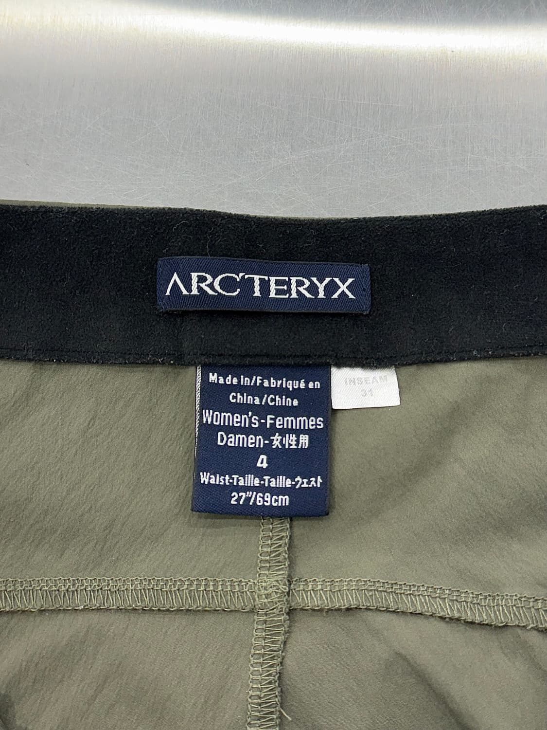 아크테릭스 펠리세이드 카키 멀티 지퍼 나일론 팬츠 상품이미지7