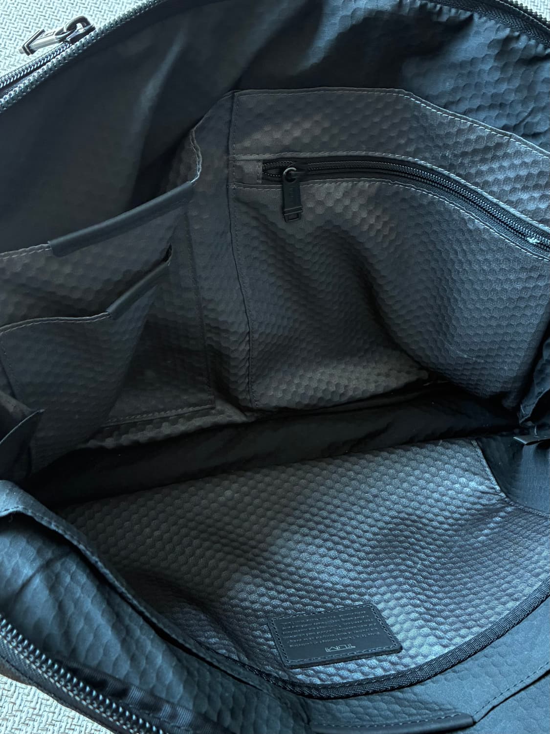 투미(TUMI) 알파 브라보 아비아노 슬림 브리프 서류가방 상품이미지9