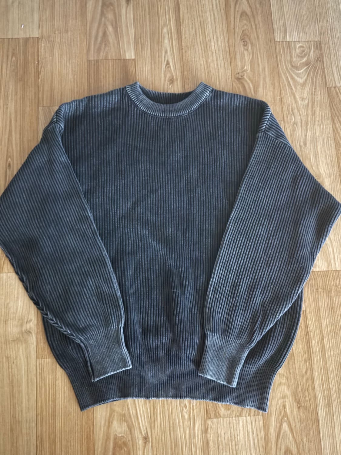 어반스터프 니트 상품이미지1