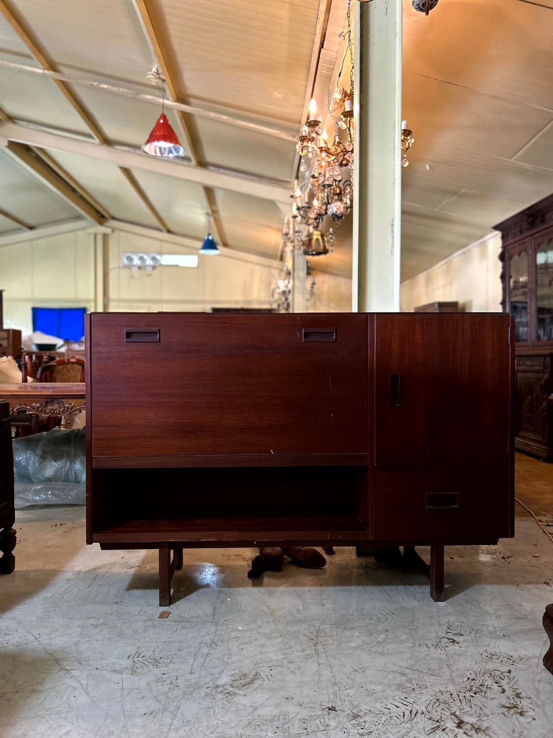 60s~70s 네덜란드 수납장 캐비닛 상품이미지1