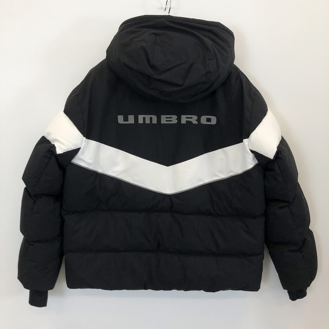 엄브로 액티브 브이구스다운패딩 105  상품이미지4