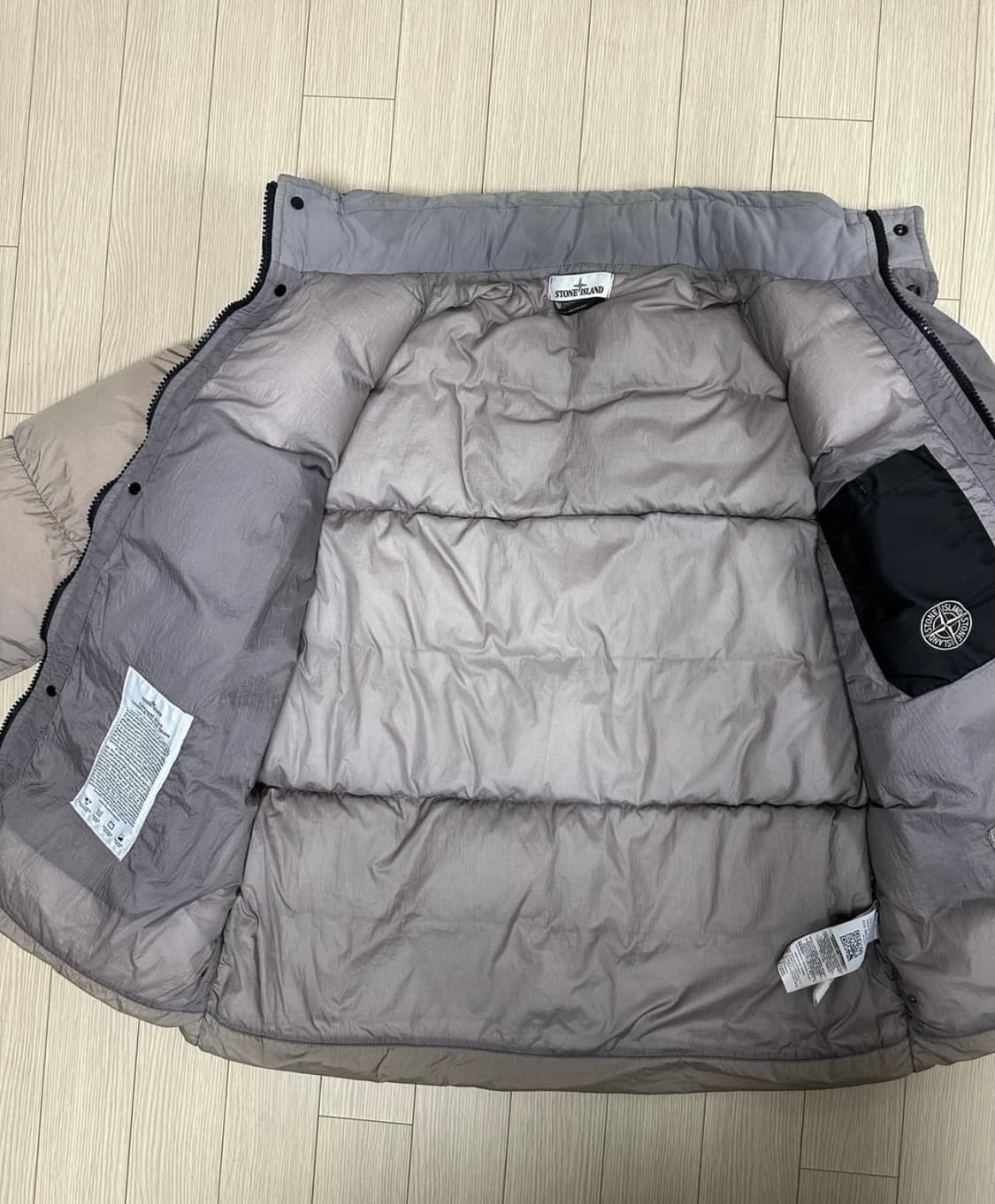 스톤아일랜드 패딩 XL 상품이미지3