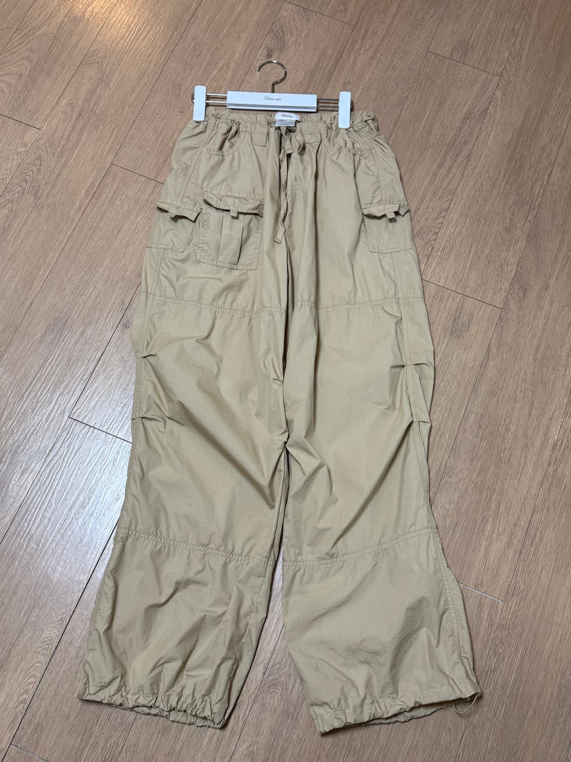 리본빛 Nomad Cargo Pants - Beige 상품이미지3