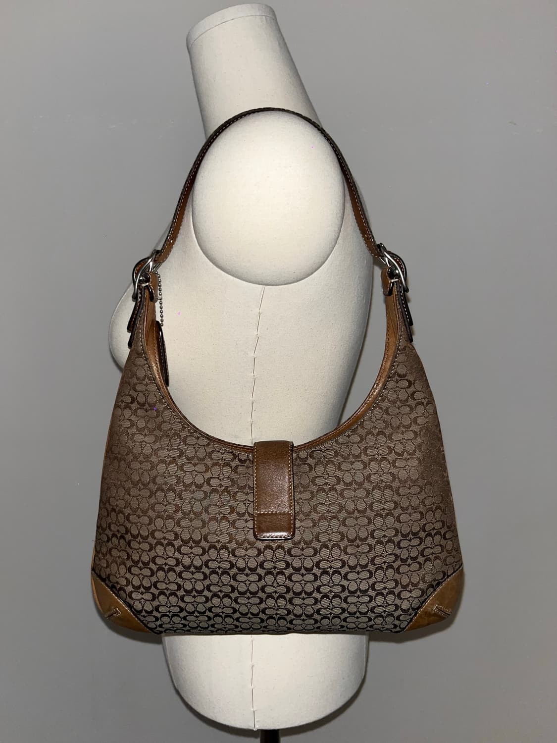 Coach Beige Mini Shoulder Bag 상품이미지6