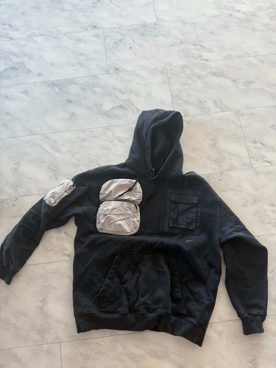 [XL]나이키 트래비스스캇 NRG AG 유틸리티 후드 블랙 상품이미지1