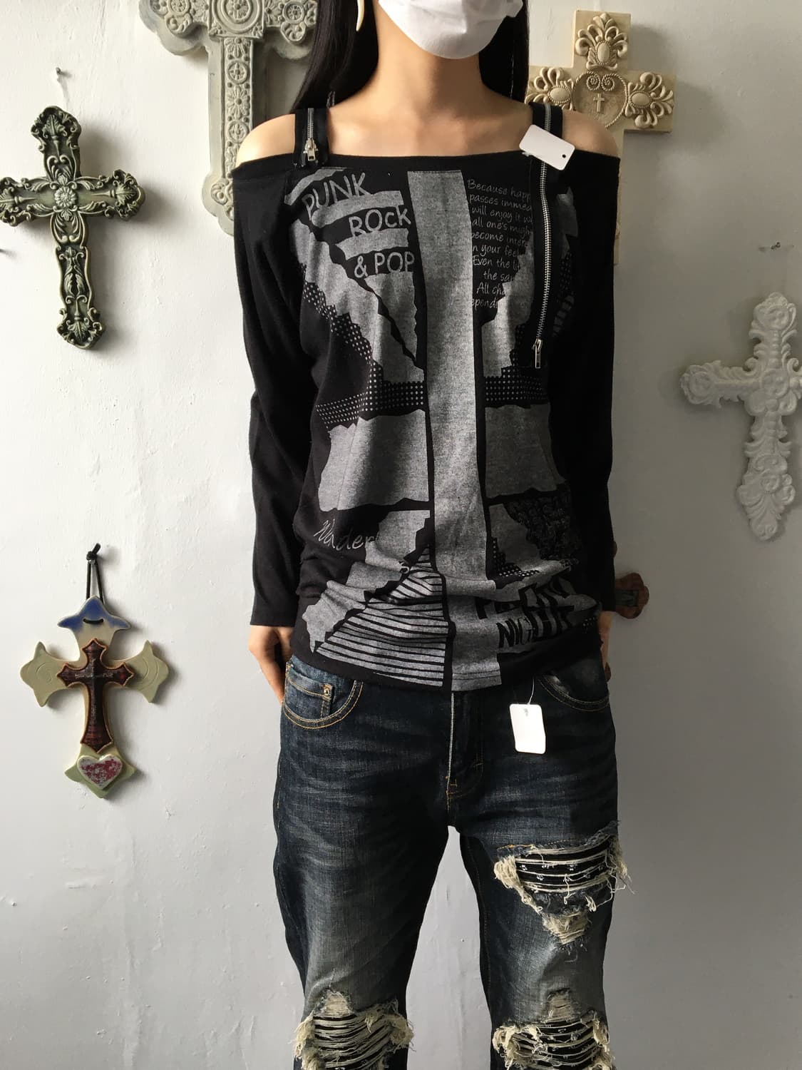 Off shoulder uk sleeve 상품이미지1