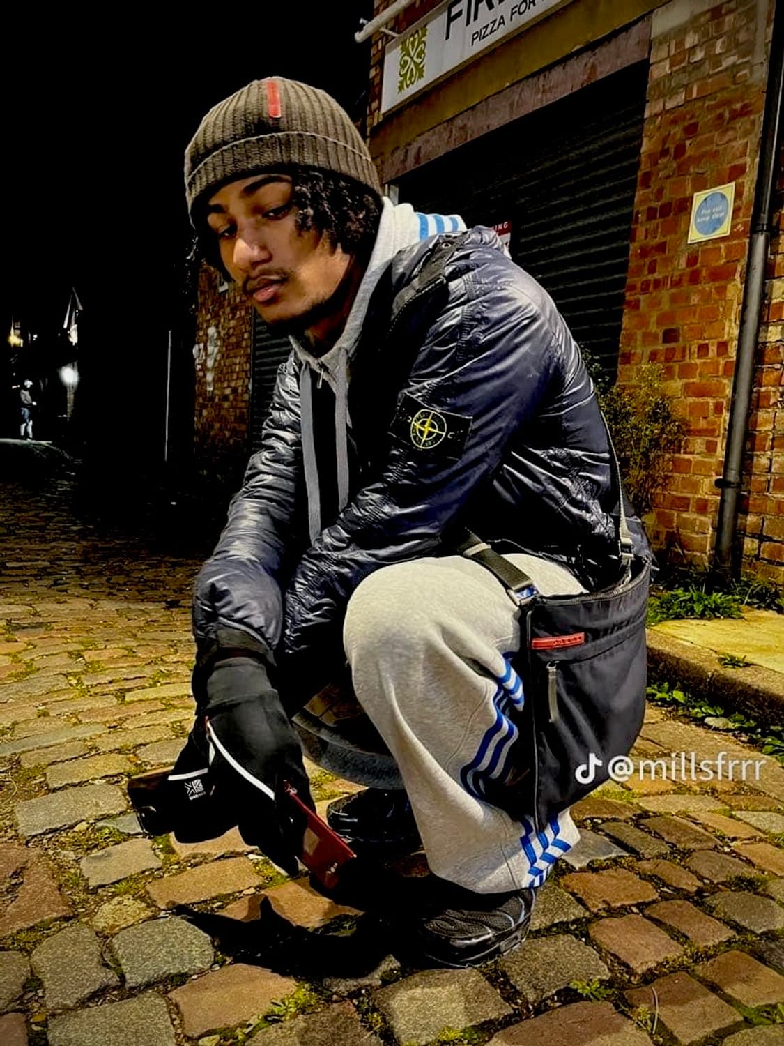 1999’s Prada Sport Archive shoulder bag 상품이미지10