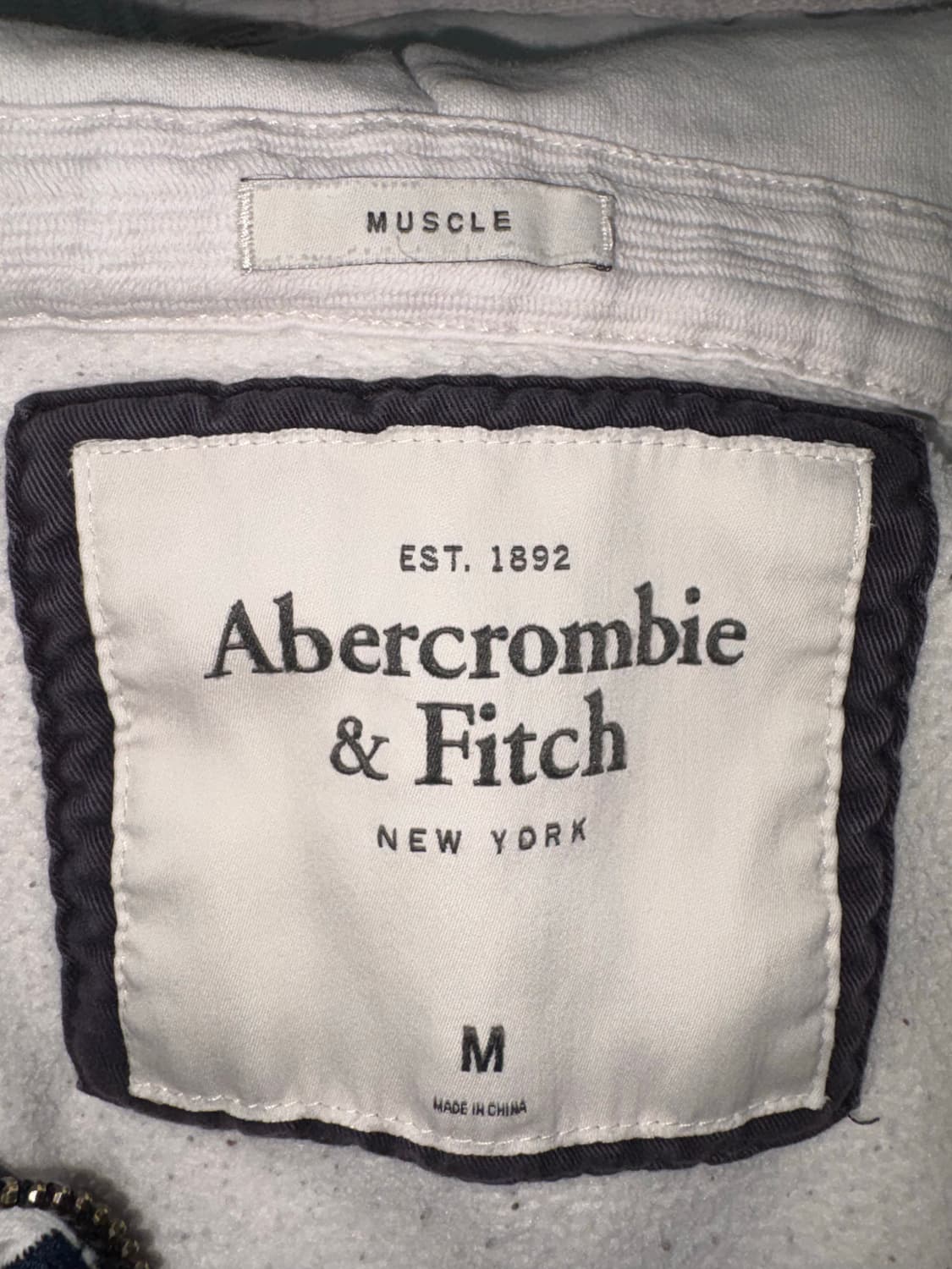     Abercrombie & Fitch Zip-up Hoodi 상품이미지3