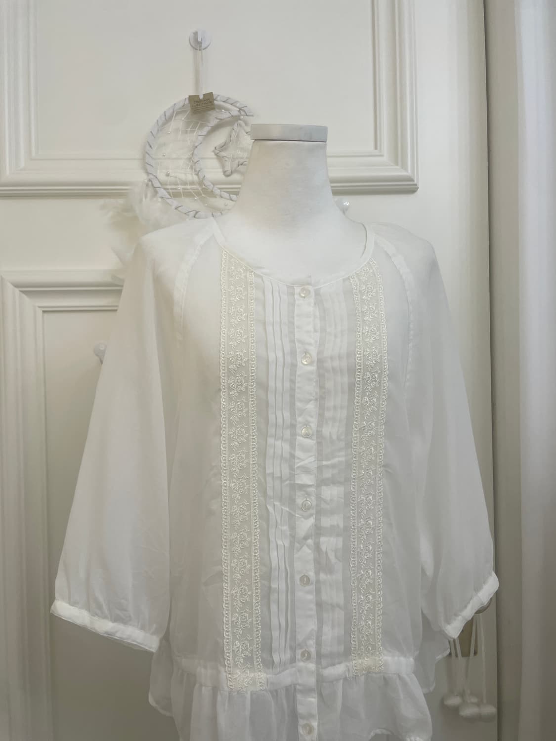 white cotton lace point reglan blouse 상품이미지5
