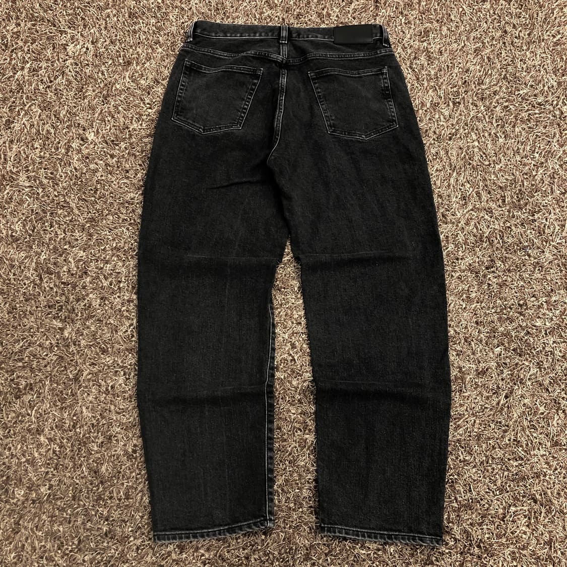 띠어리 블랙 데님 팬츠 상품이미지3