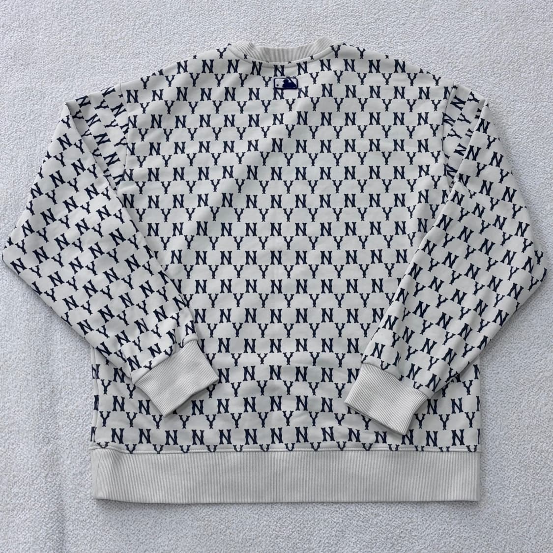 M MLB 오버핏 맨투맨 티셔츠 0306E 상품이미지2