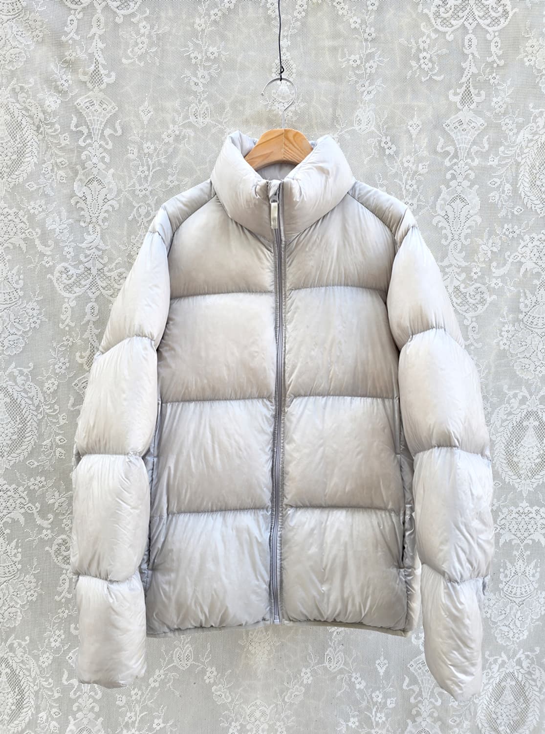 유니클로 울트라 라이트 다운패딩 상품이미지1