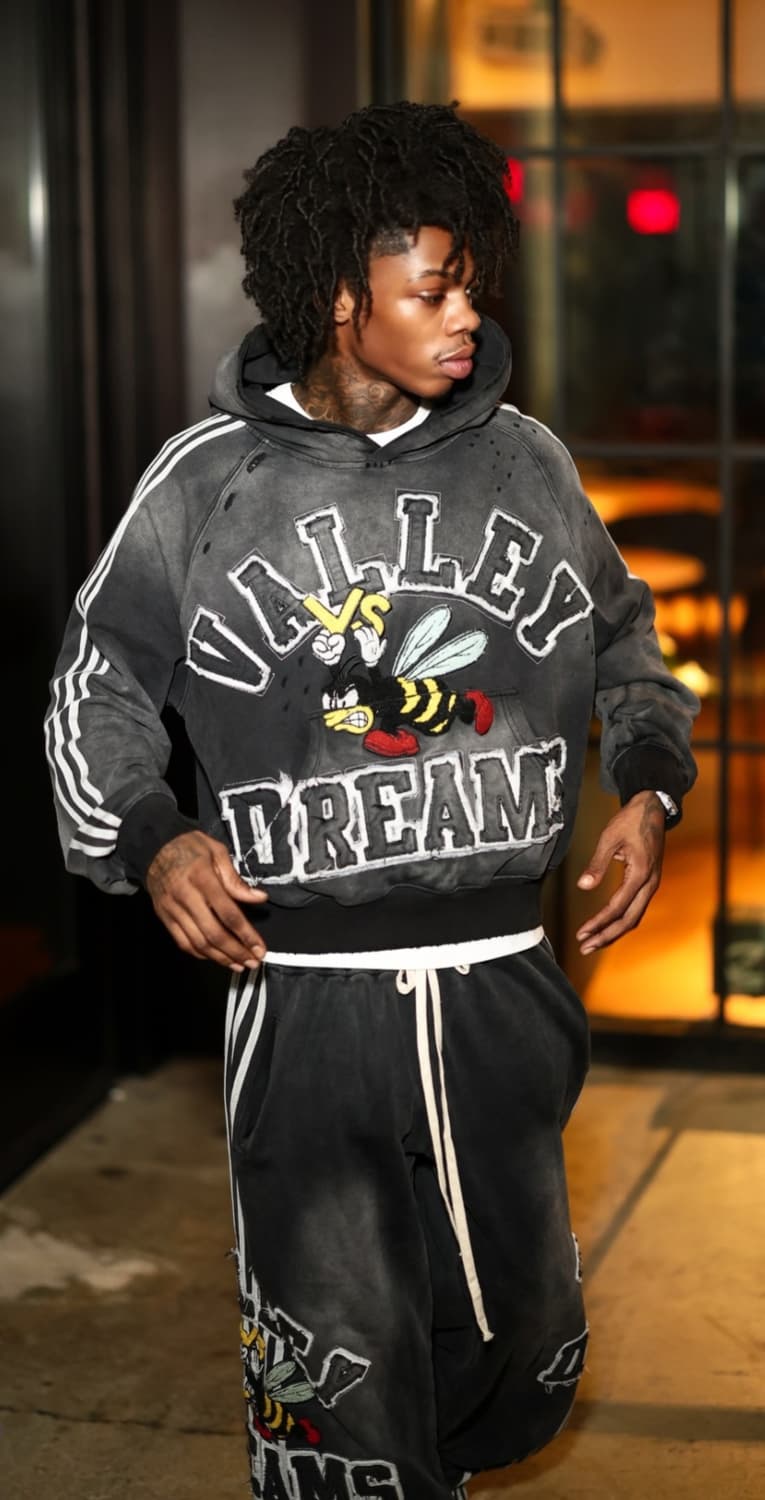 [새상품] Vale Forever 워시드 디스트로이드 후드티 상품이미지1