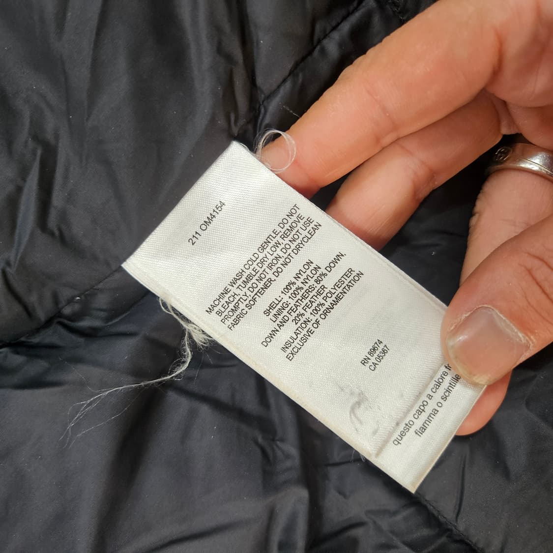 마운틴하드웨어 시그니쳐 구스다운 패딩 M size 상품이미지9