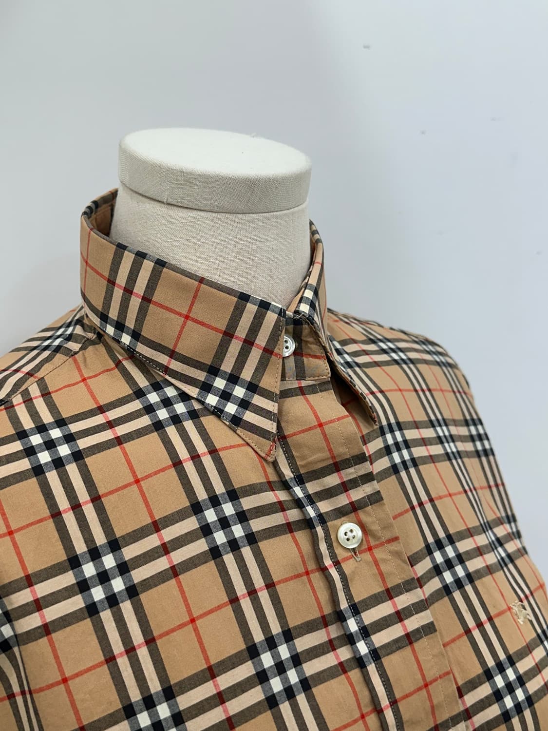 버버리 노바체크 여성 남방 상품이미지7