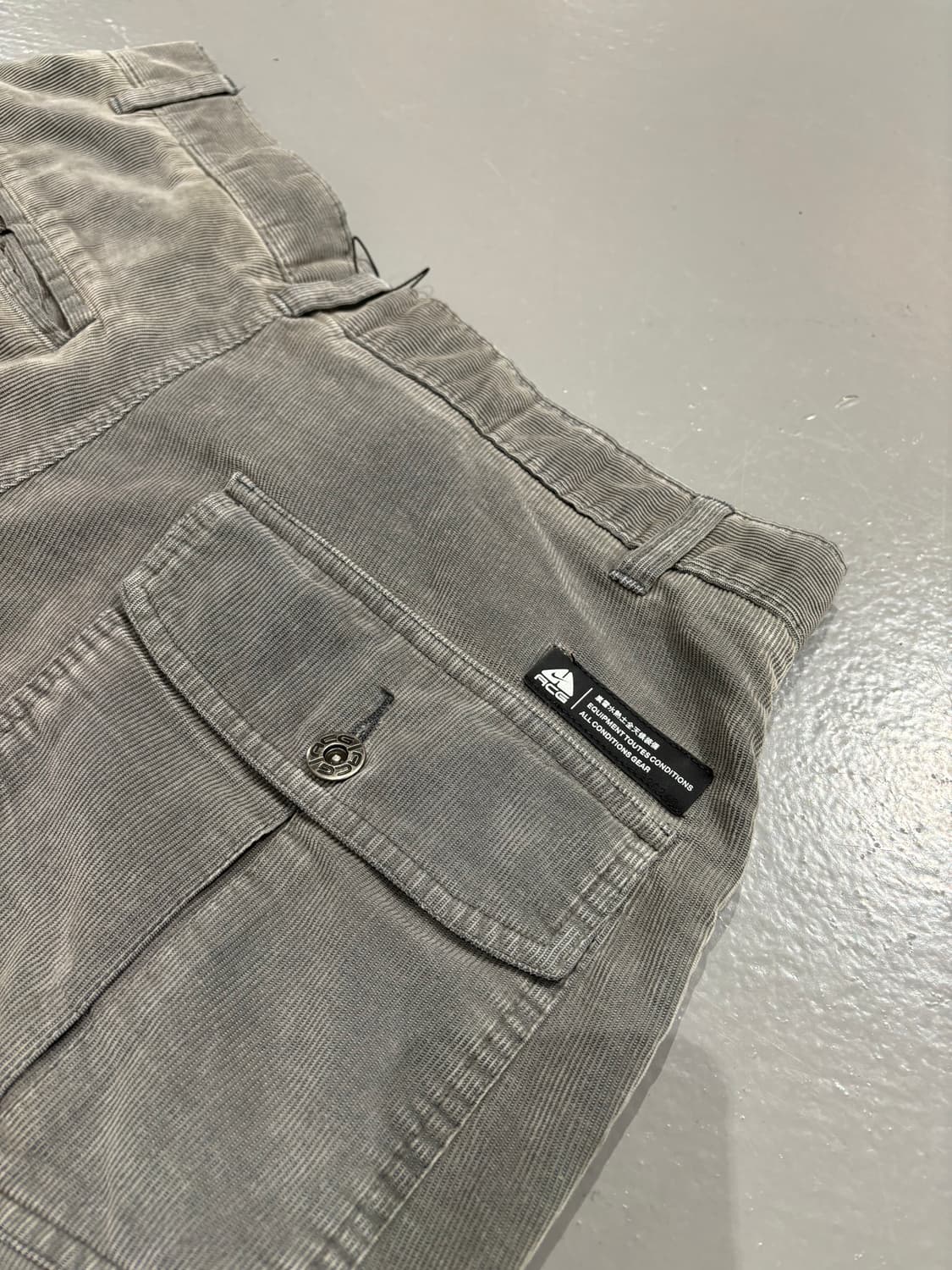 나이키 acg 코듀로이 팬츠 상품이미지7