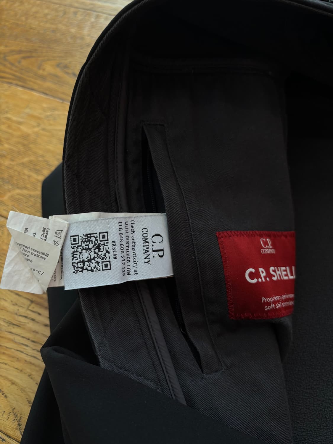 CP컴퍼니 고글 자켓 블랙 상품이미지9