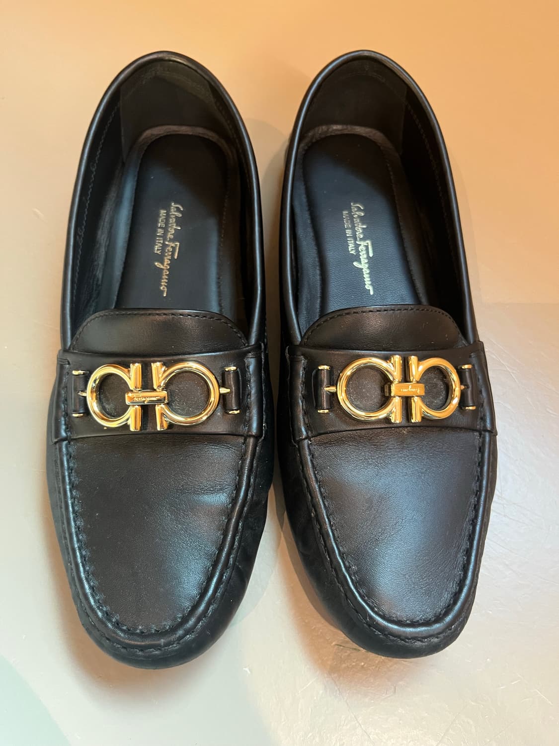 240) 페라가모 드라이빙 슈 상품이미지1