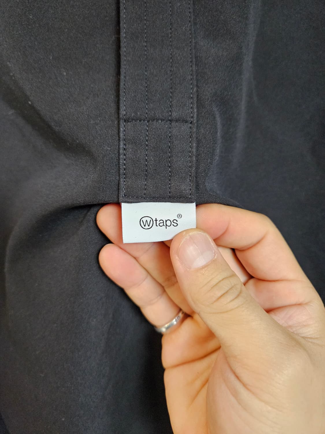 더블탭스 WTAPS 후드 셔츠 블랙 X03 새상품 상품이미지2