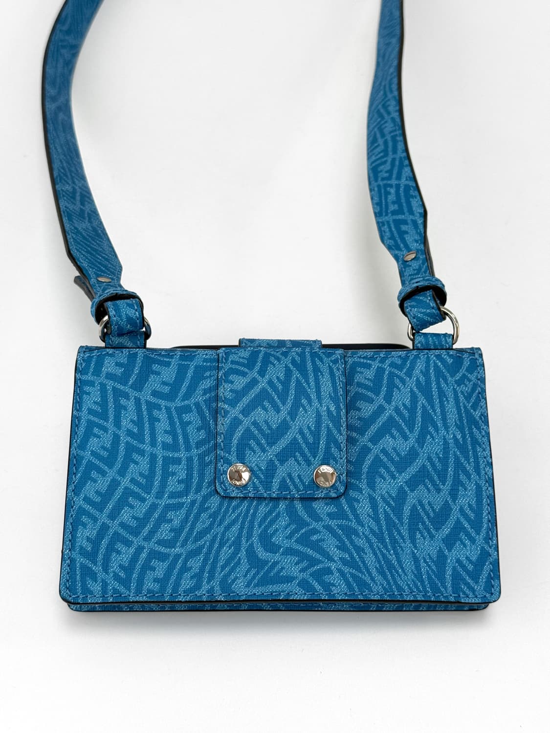 21SS Fendi Baguette Mini Crossbody Bag 상품이미지4