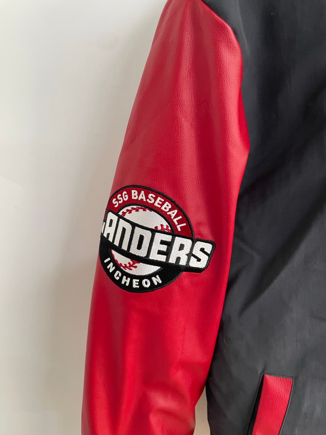 다이나핏 SSG 랜더스 바시티 점퍼 M 상품이미지3