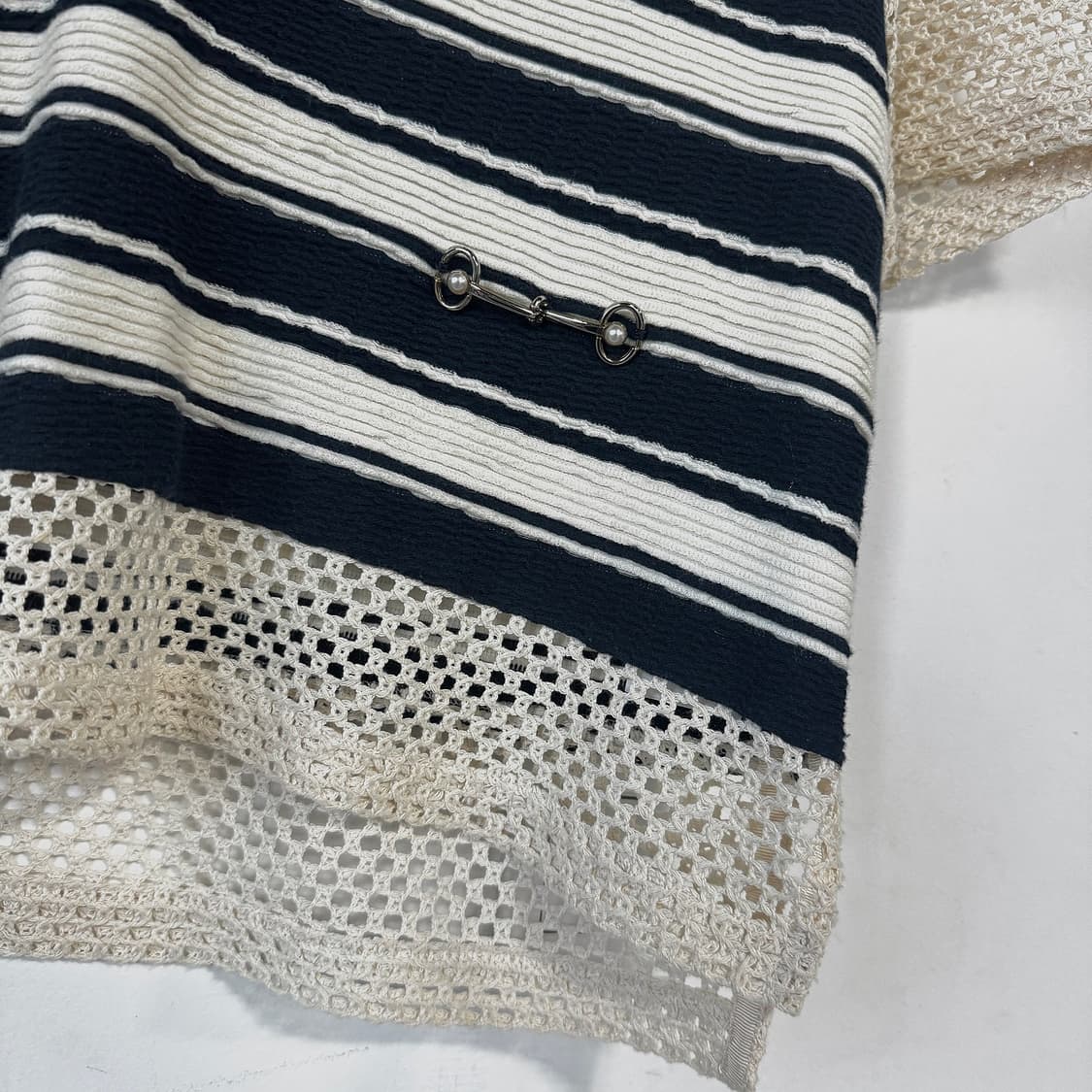 오즈세컨 22 스트라이프 오픈 칼라 탑 상품이미지4