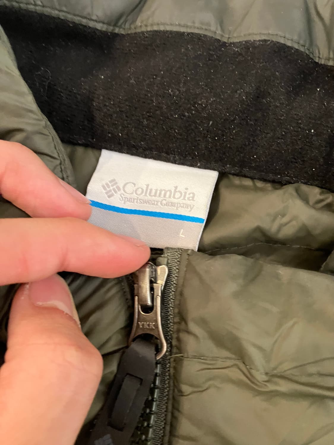 컬럼비아 올리브 그린 경량패딩 카키 상품이미지5