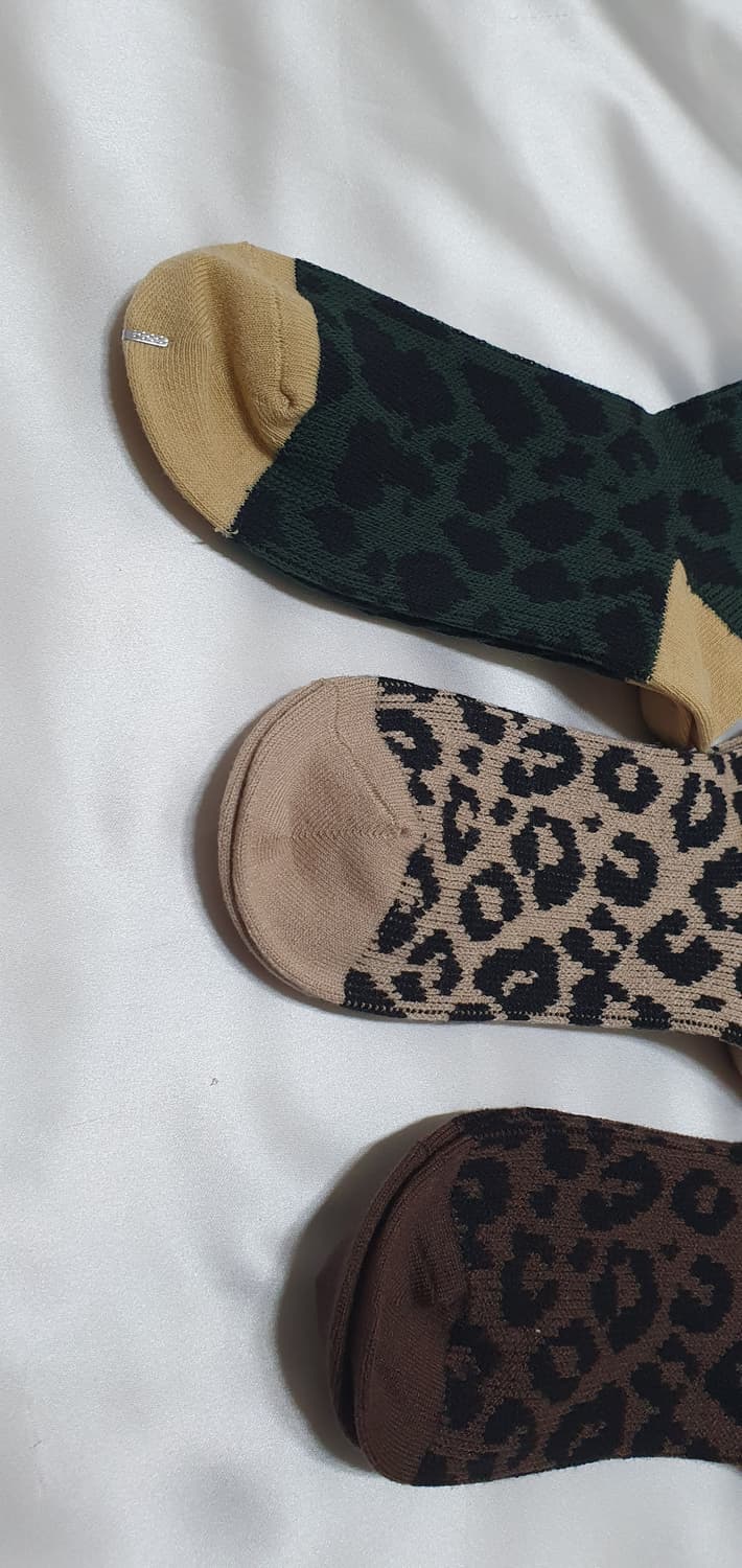 그린 베이지 브라운 호피 레오파드 비비안웨스트우드 양말  상품이미지8